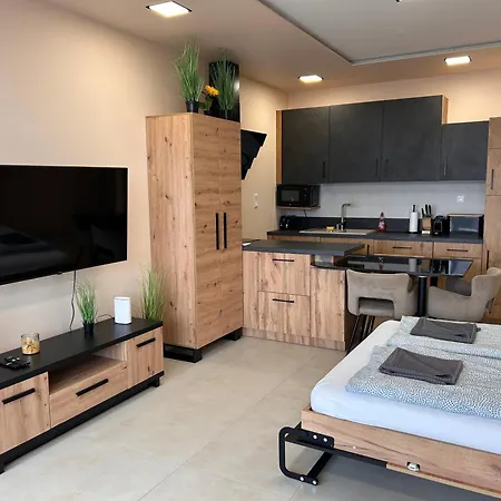 Kisterasz * Balatonalmádi